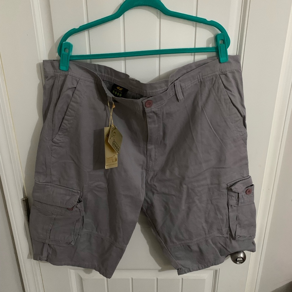 Fort gray cargo shorts brand new with tags